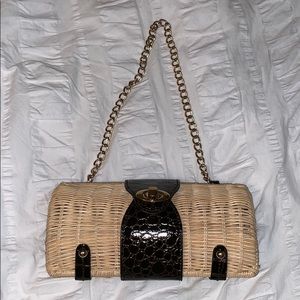 Spring/summer straw purse